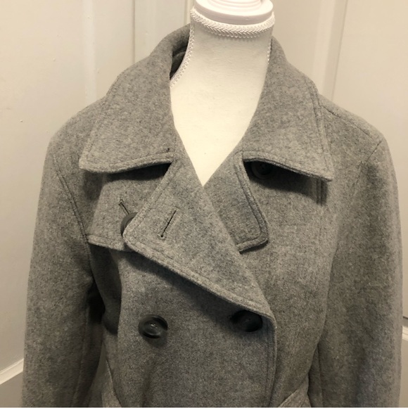 Ll Bean ladies 100% wool winter coat size large - Picture 2 of 7